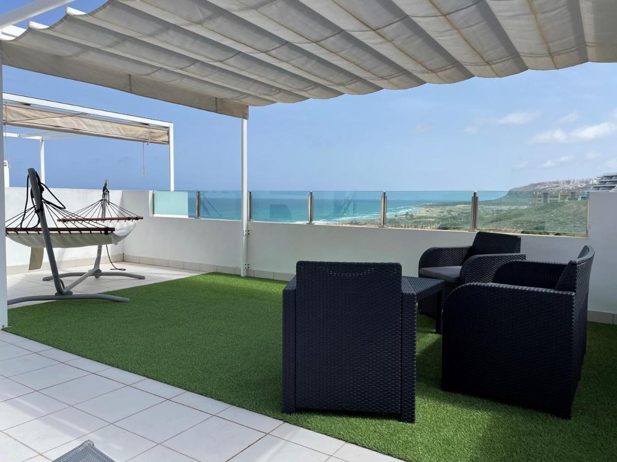 Penthouse Seacoast Apartment Ареналес дел Сол Екстериор снимка